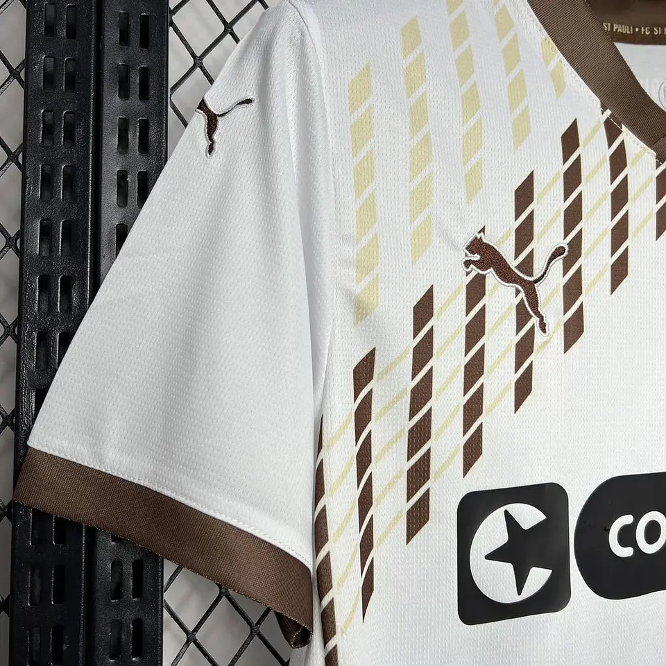 St Pauli Away 24/25 6