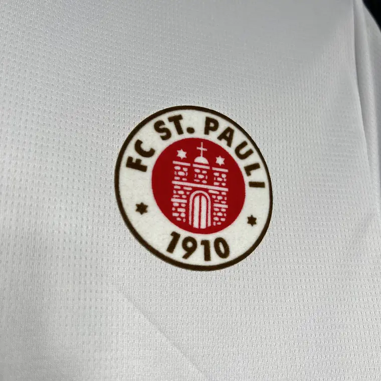 St Pauli Away 24/25 8
