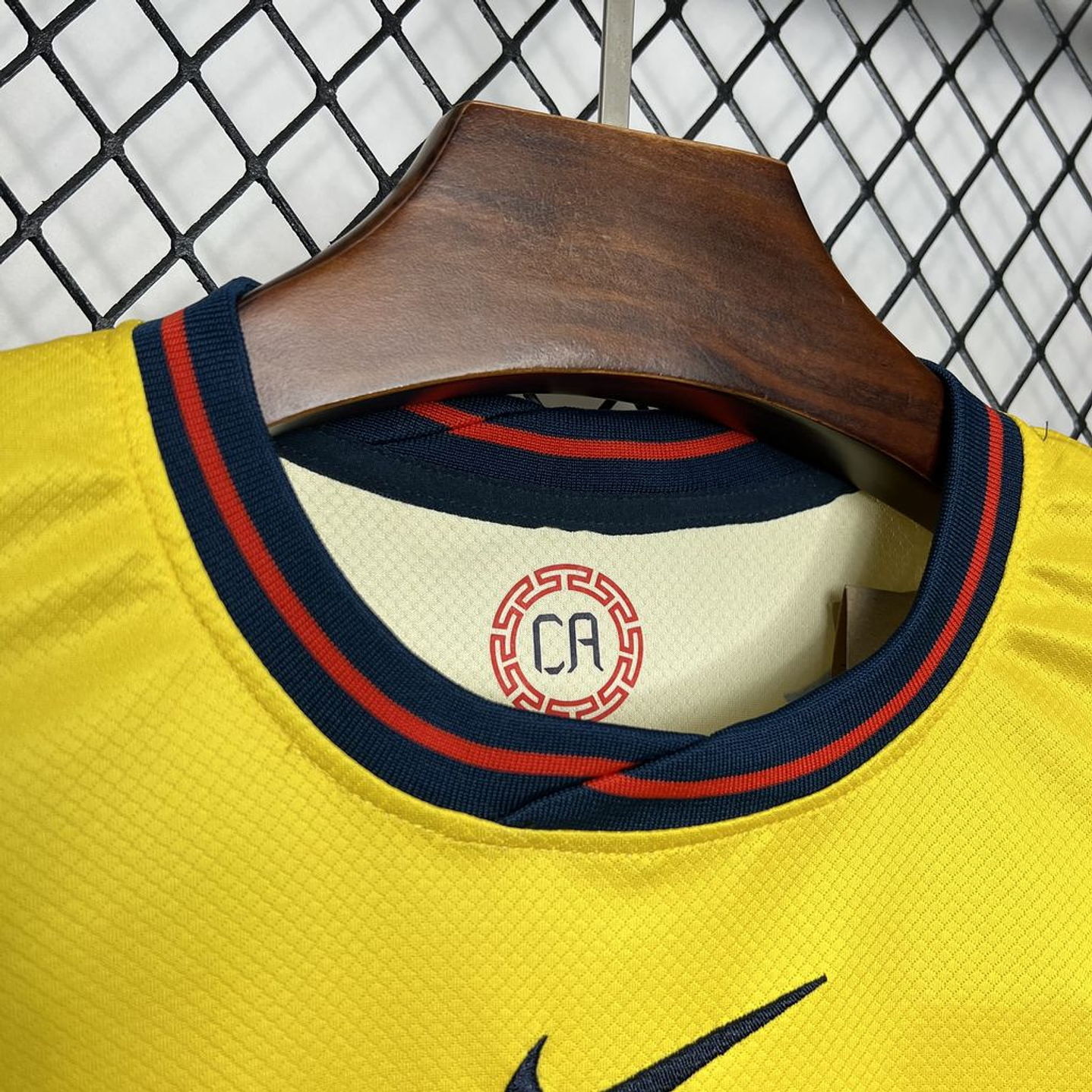 América Home 24/25 7