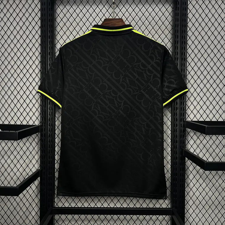 Real Madrid Especial Neon 24/25 2