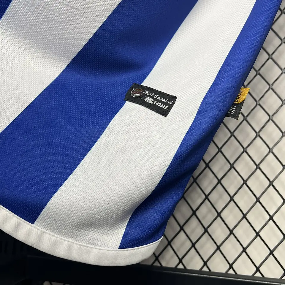 Real Sociedad Home 02/03 9