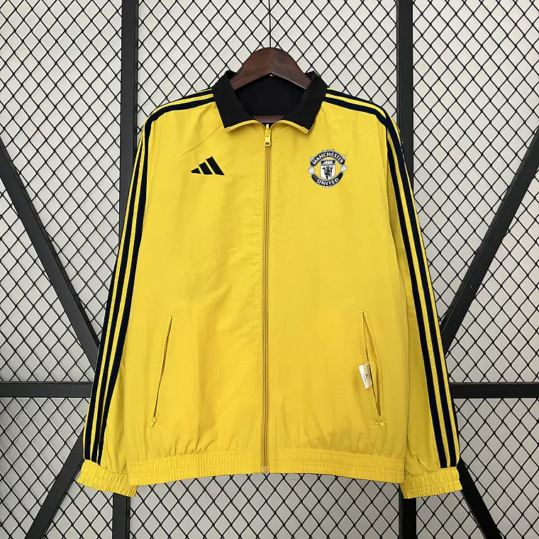 Manchester United Corta-Vento Reversível 24/25 9
