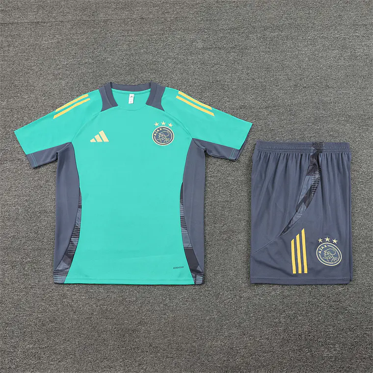 Ajax Conjunto Treino 24/25 1