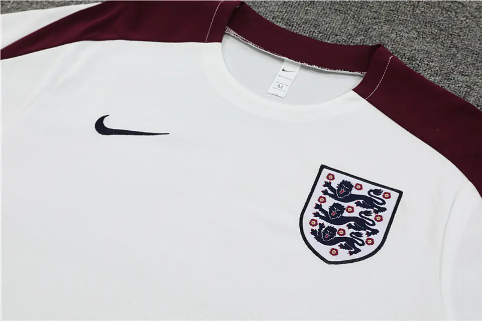 Inglaterra Conjunto Treino 24/25 3