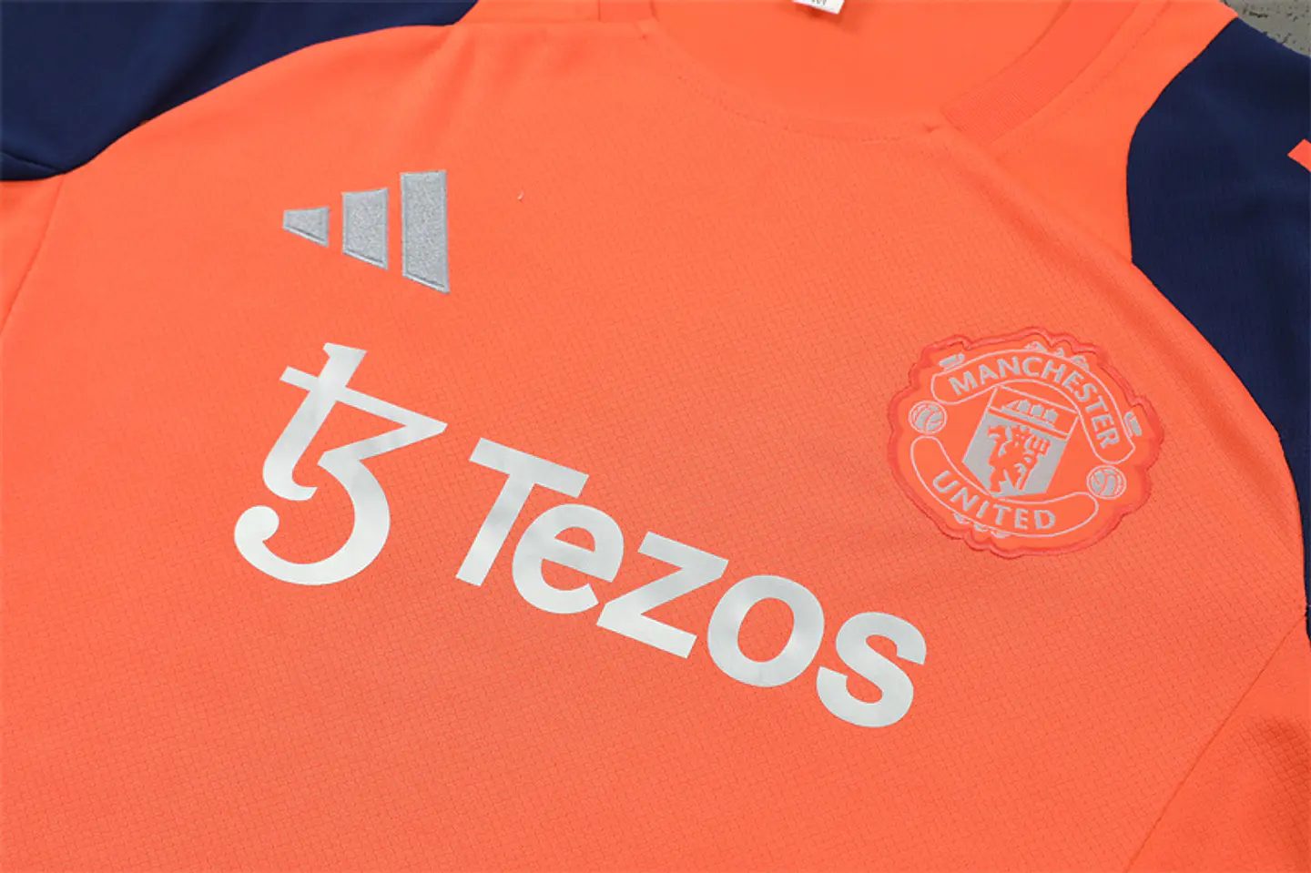 Manchester United Conjunto Treino 24/25 4