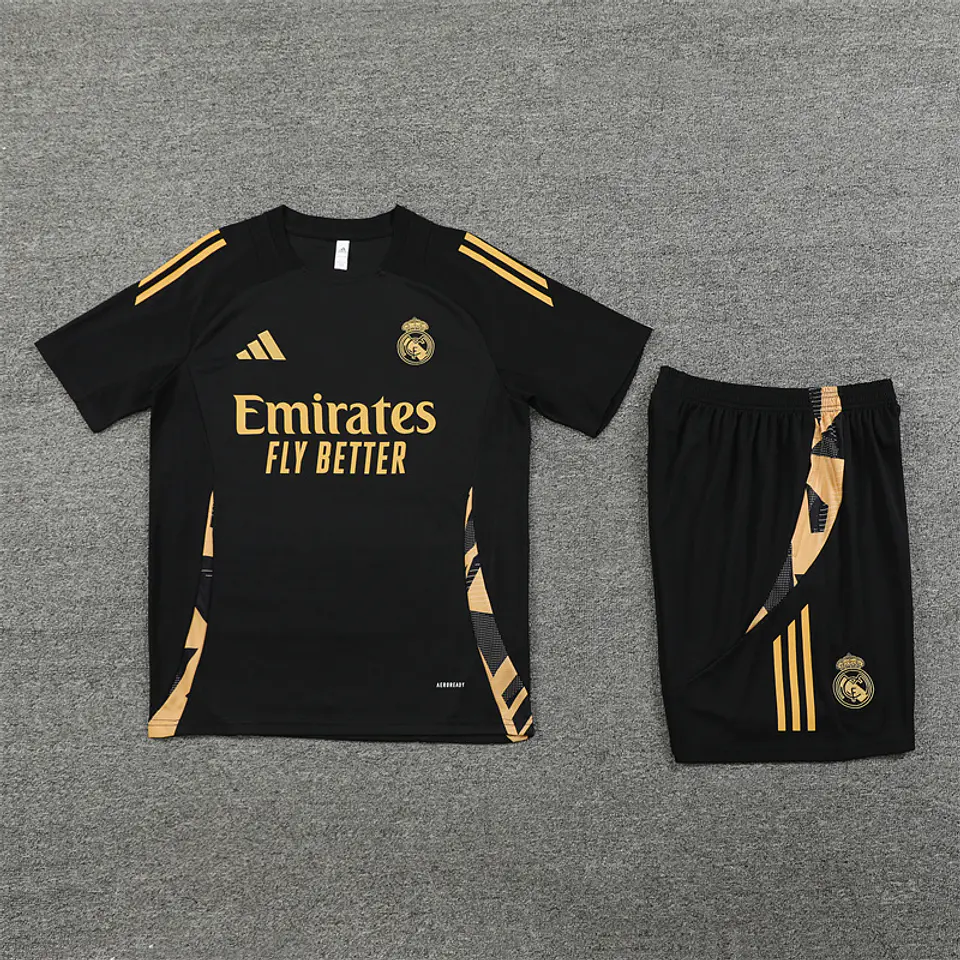 Real Madrid Conjunto Treino 24/25 1
