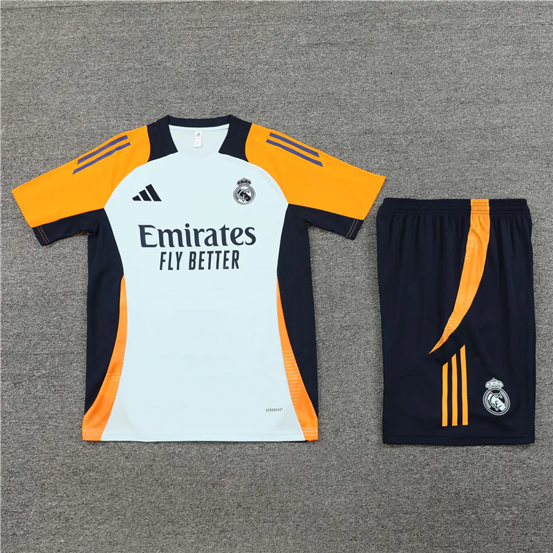 Real Madrid Conjunto Treino 24/25 1