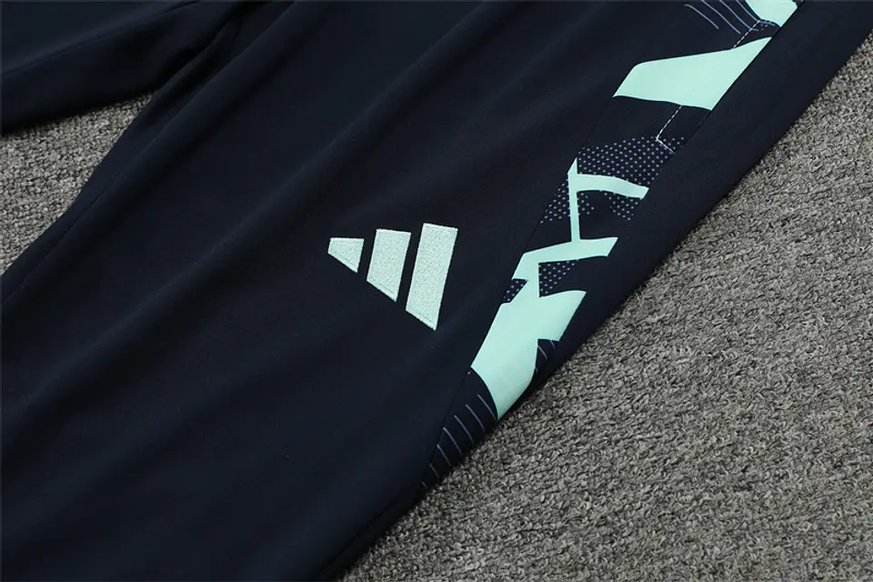 Real Madrid Fato Treino 1/2 Zip 24/25 9