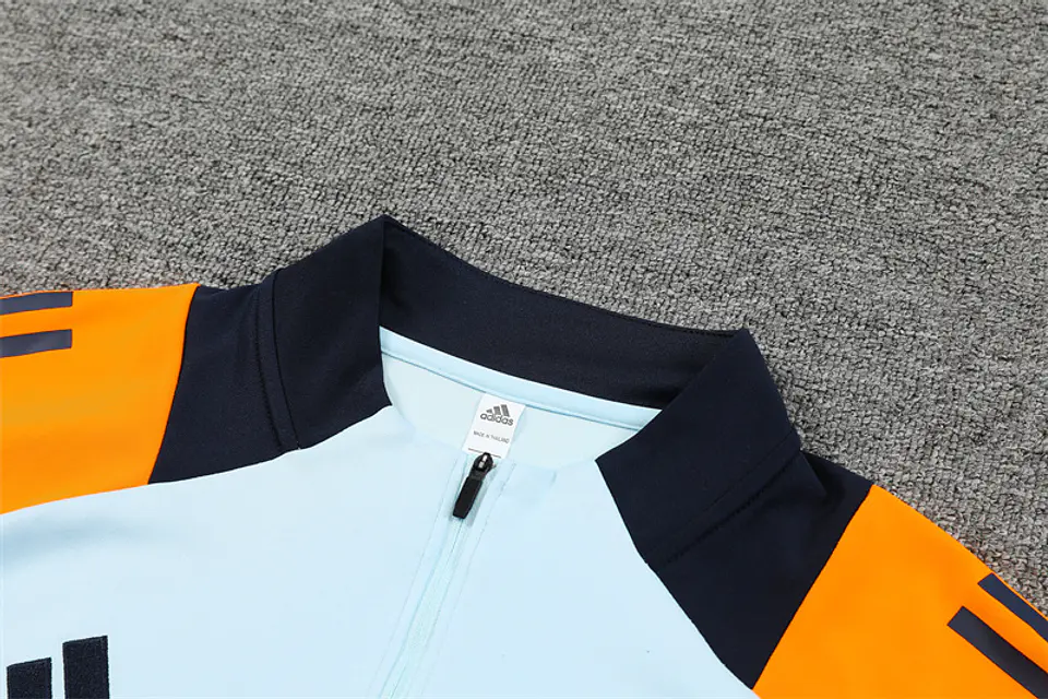Real Madrid Fato Treino 1/2 Zip 24/25 4