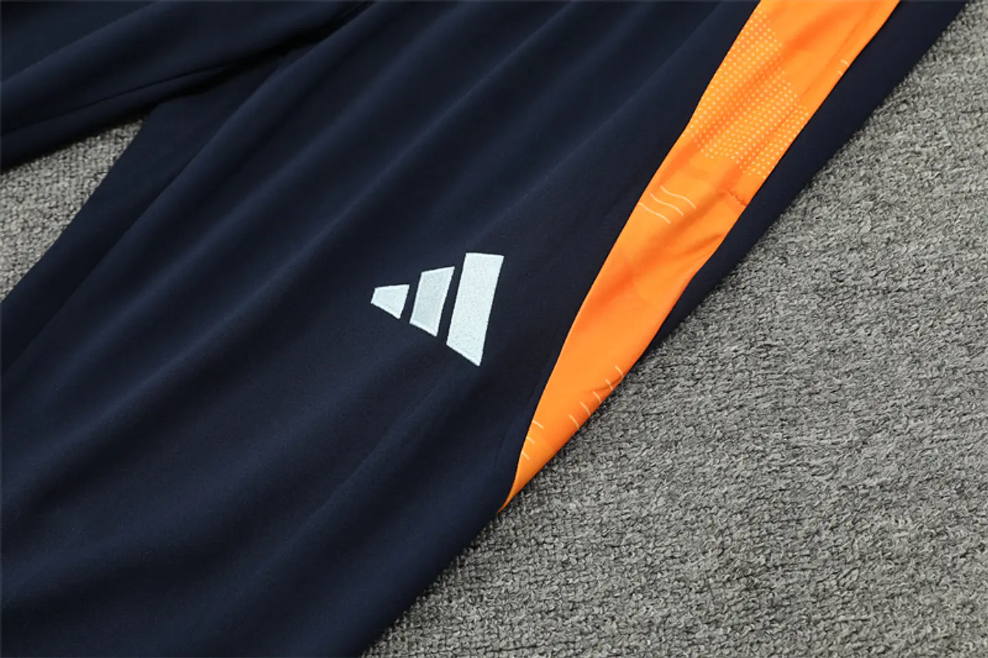 Real Madrid Fato Treino 1/2 Zip 24/25 11