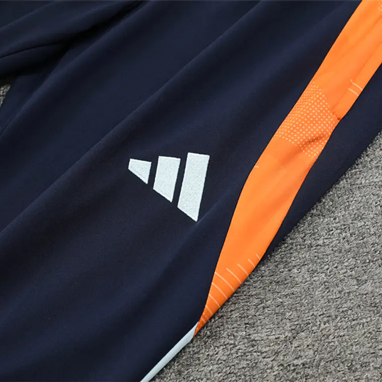 Real Madrid Fato Treino 1/2 Zip 24/25 9