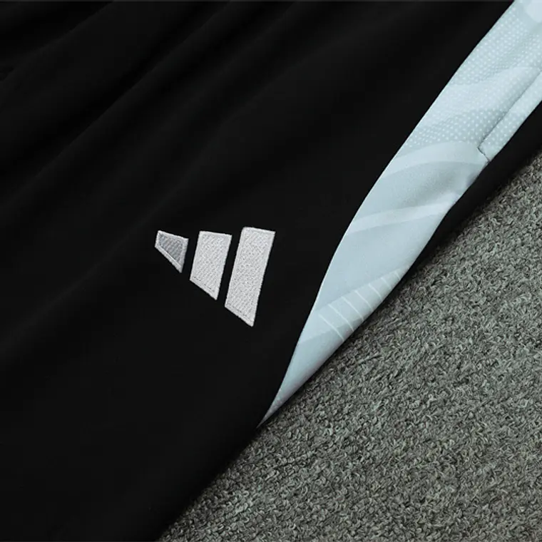 Real Madrid Fato Treino 1/2 Zip 24/25 9