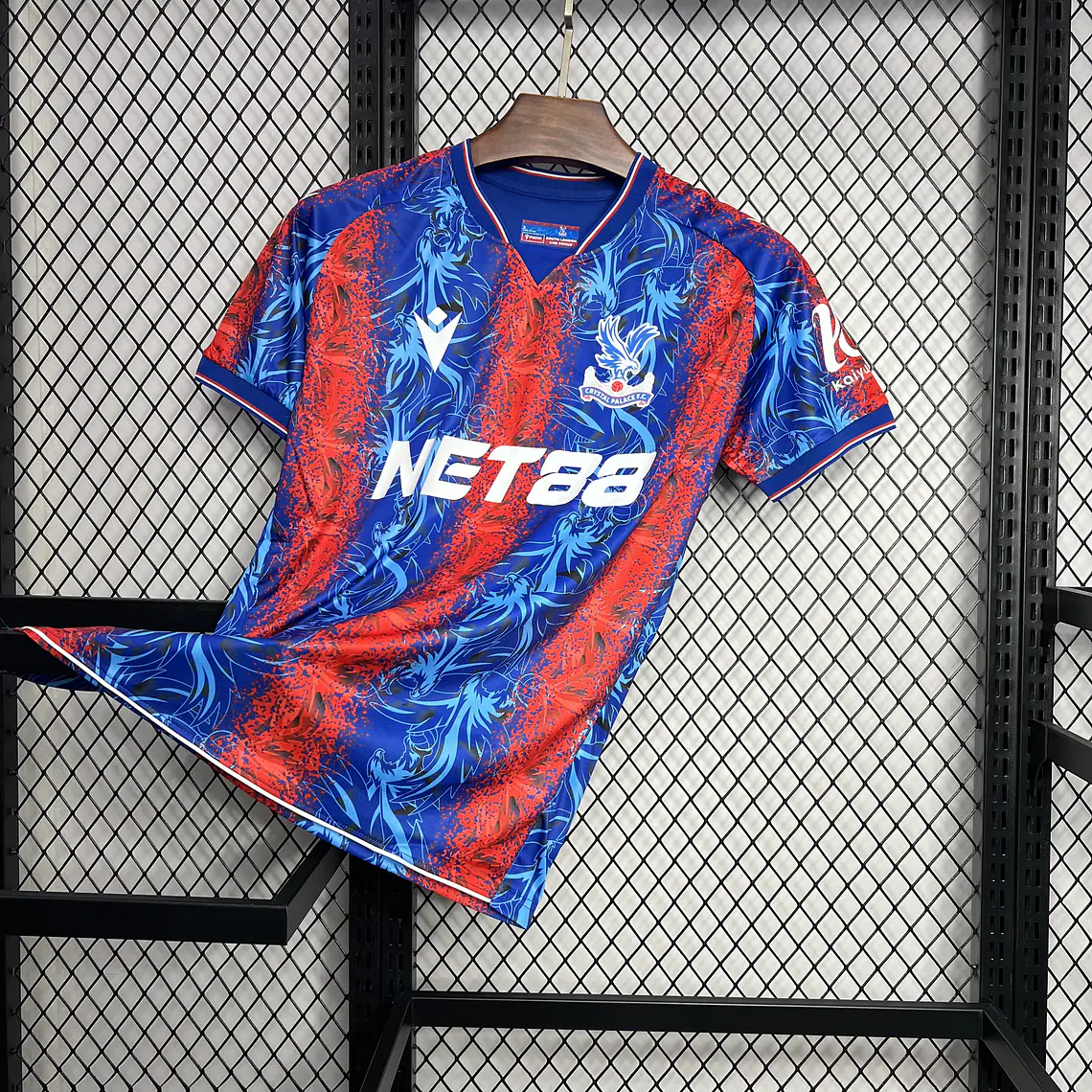 Crystal Palace Home 24/25 4