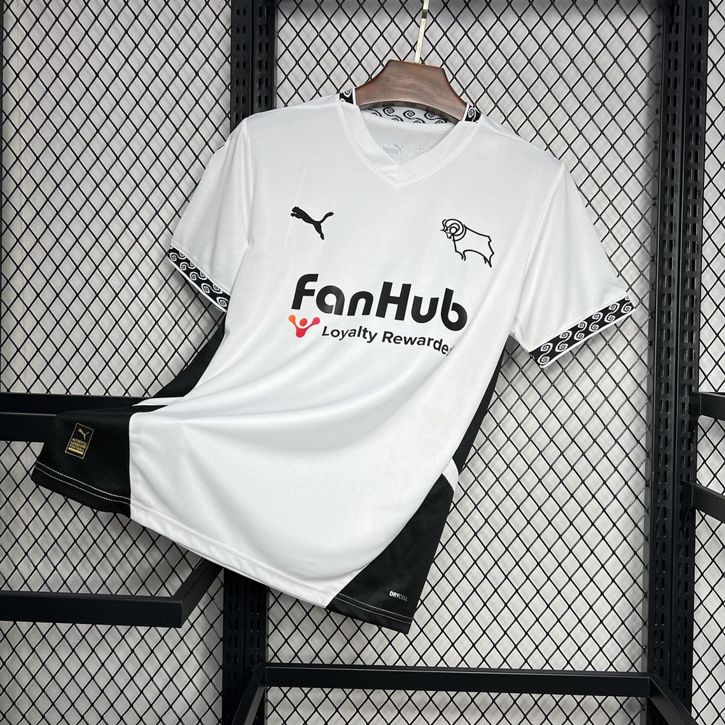 Derby County Home 24/25 3