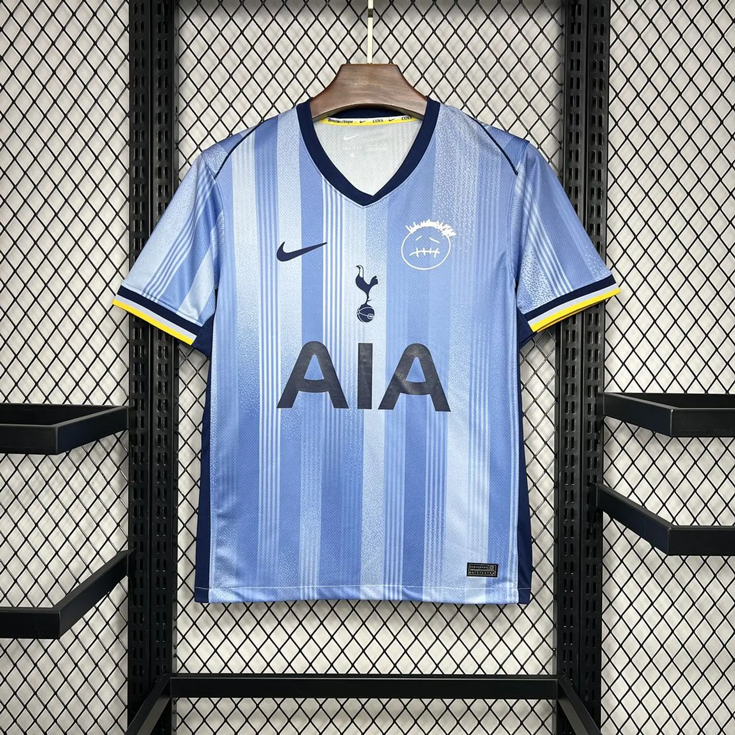 Tottenham Especial Travis Scott 24/25 2