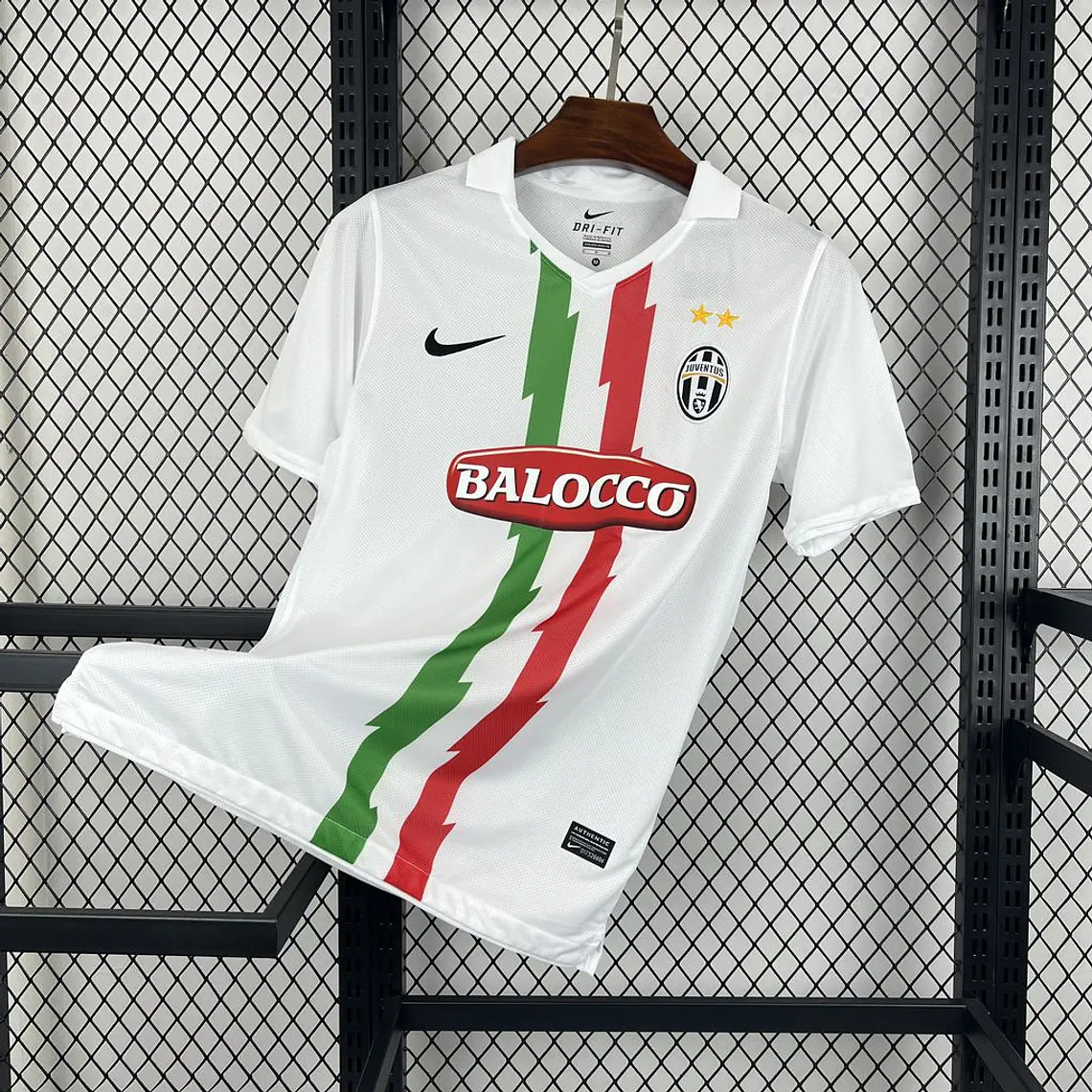 Juventus Away 10/11 2