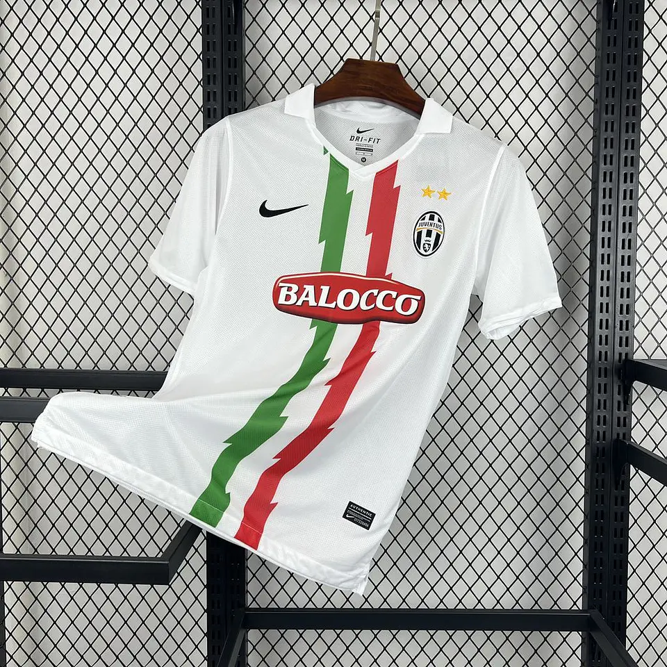 Juventus Away 10/11 2