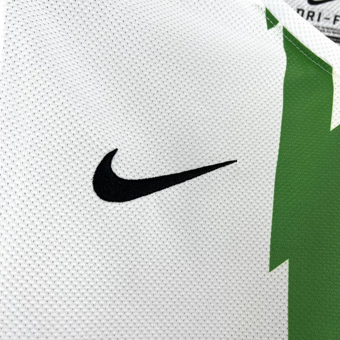 Juventus Away 10/11 5
