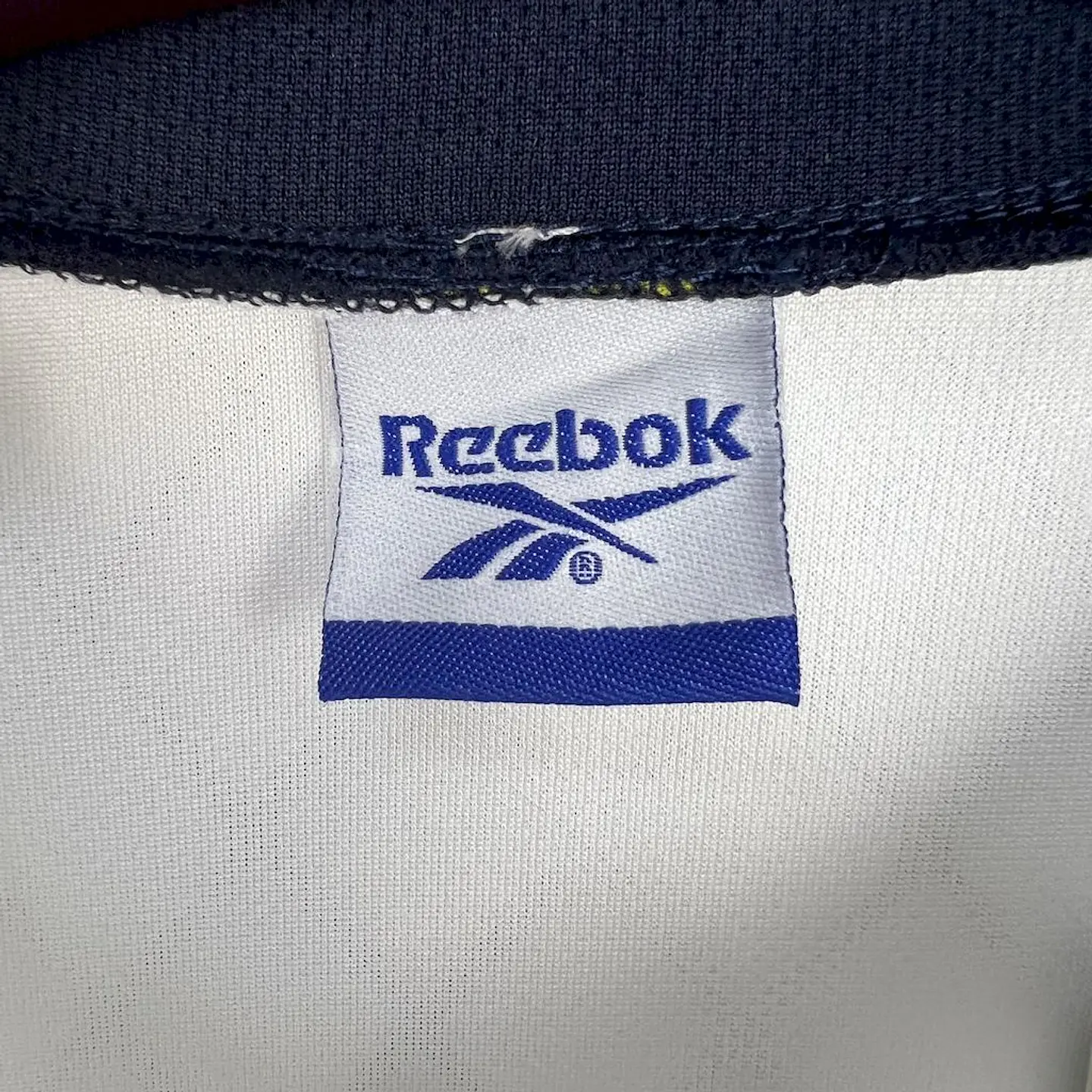 Liverpool Away 01/02 6