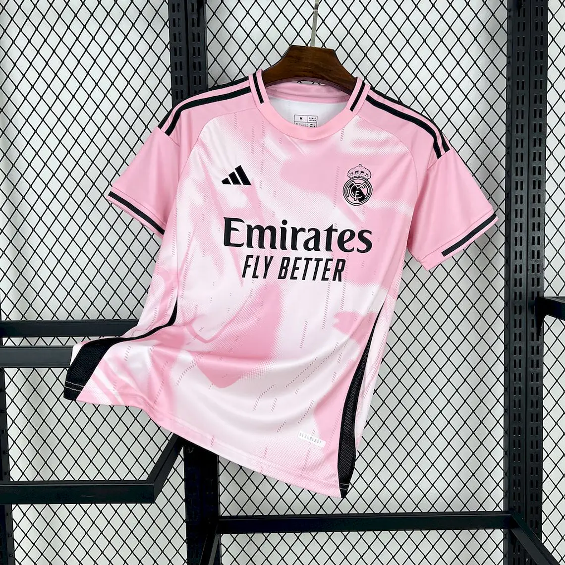 Real Madrid Especial Rosa 24/25 1