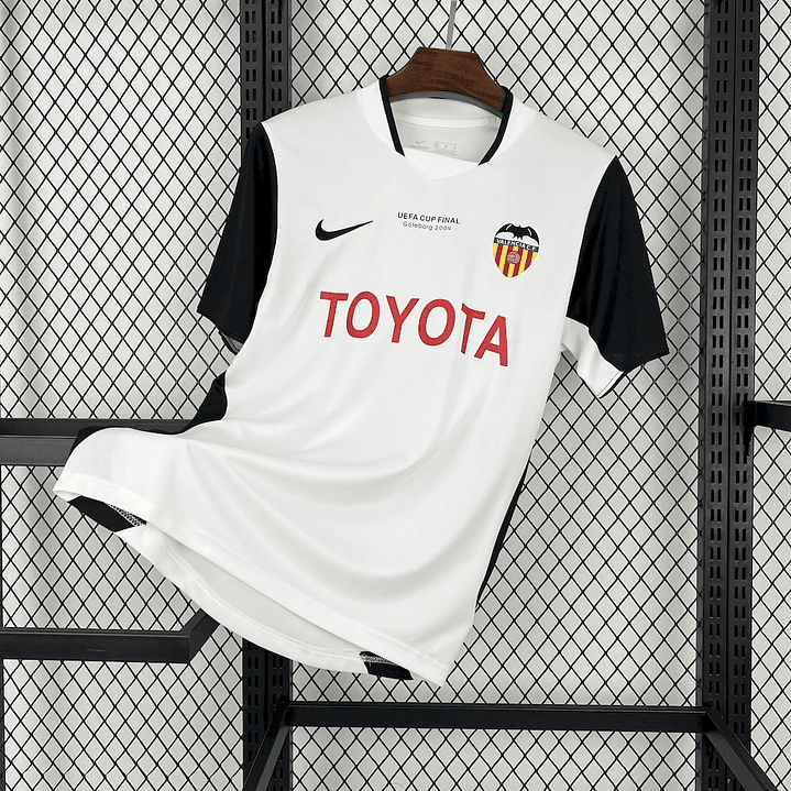 Valencia Home 03/04 1