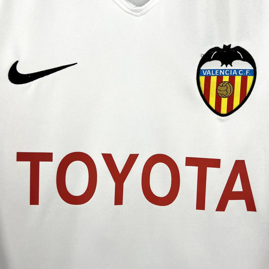 Valencia Home 06/07 5