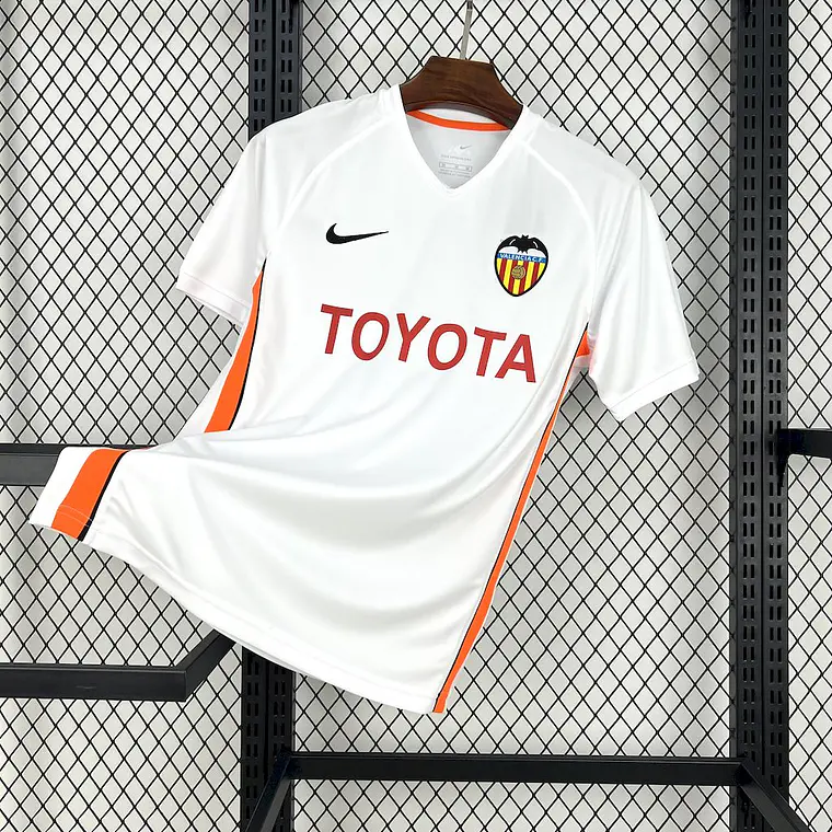 Valencia Home 06/07 2