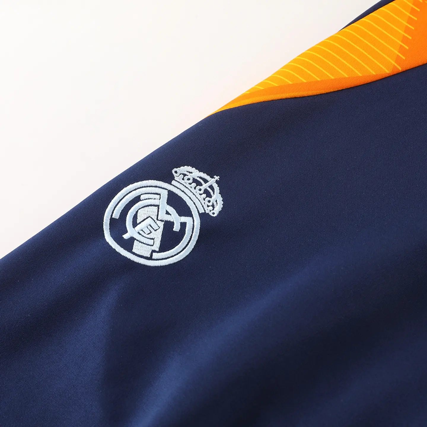 Real Madrid Fato Treino Casaco 24/25 7