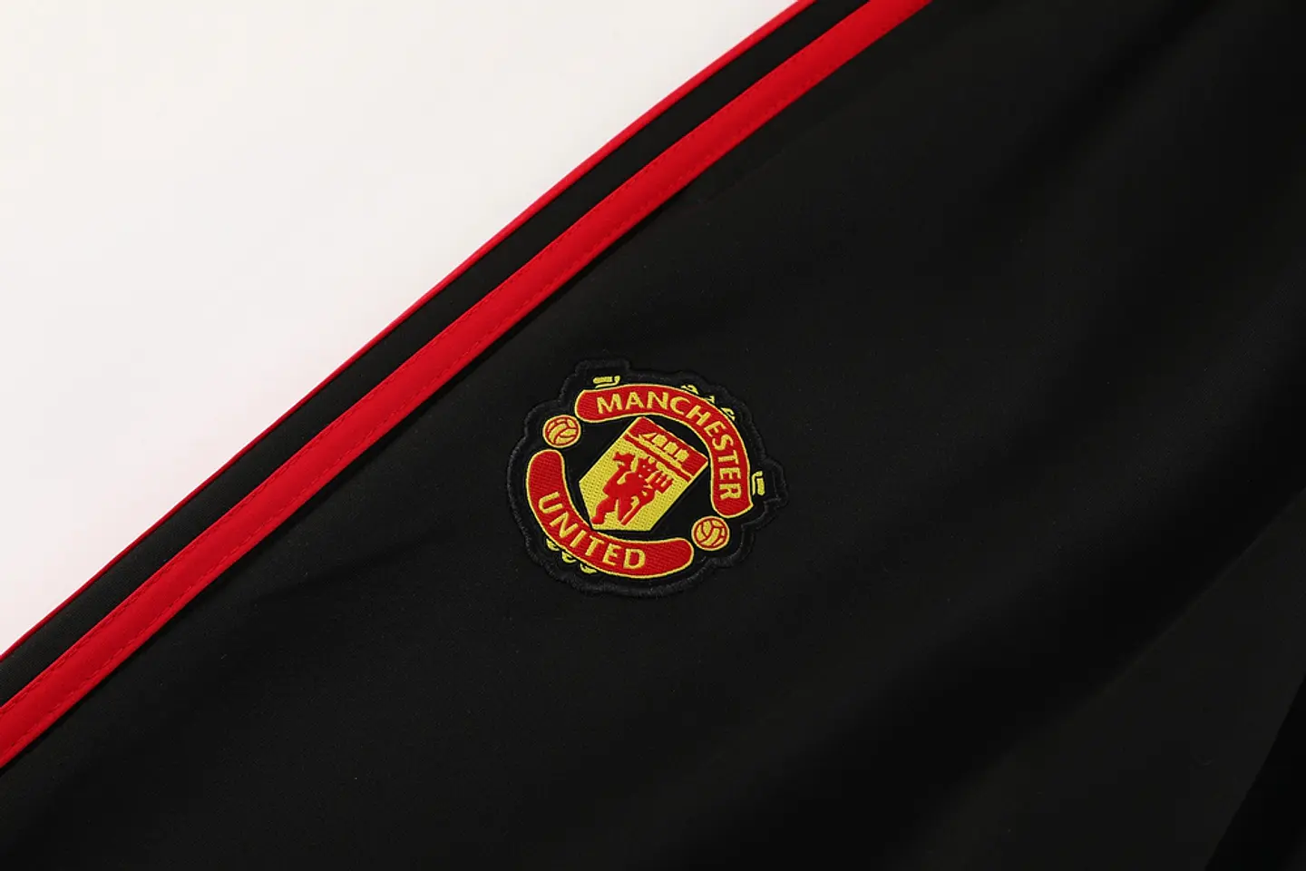 Manchester United Fato Treino Casaco 24/25 8