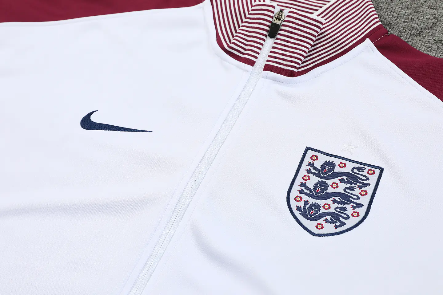 Inglaterra Fato Treino Casaco 24/25 4