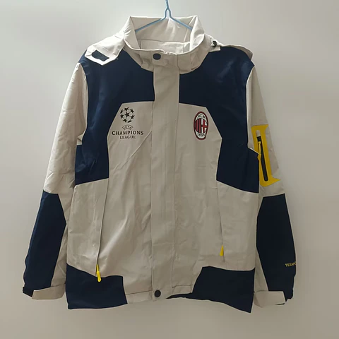 Milan Corta-Vento Retro