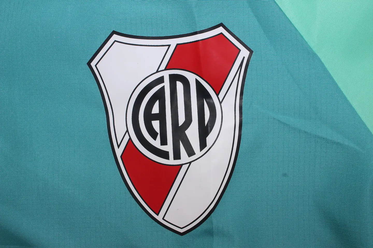 River Plate Corta-Vento 2024 5