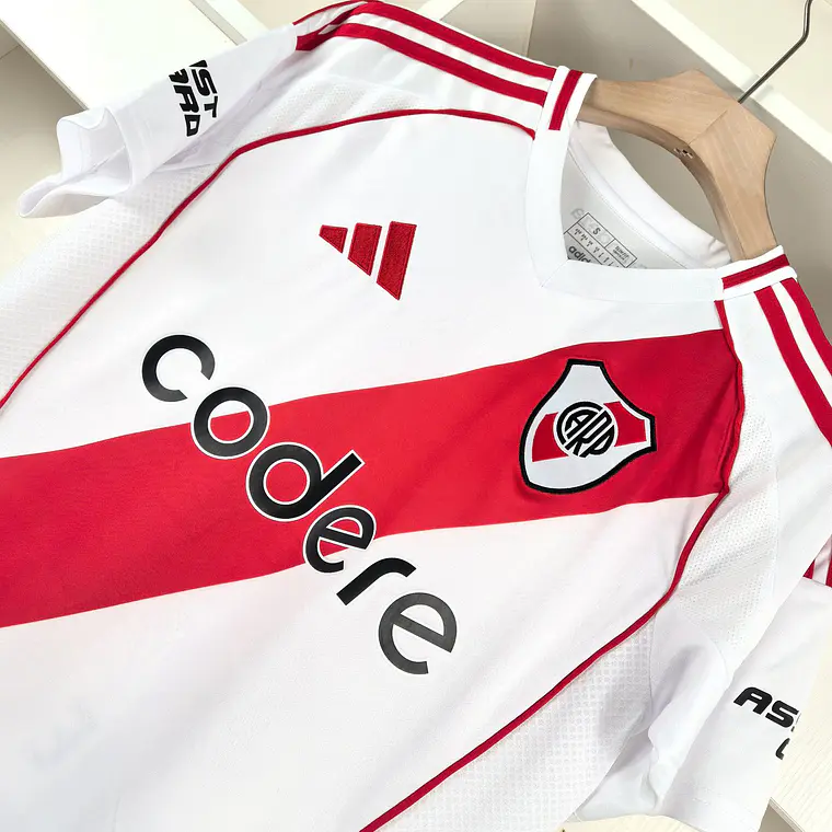 River Plate Home 2025 5
