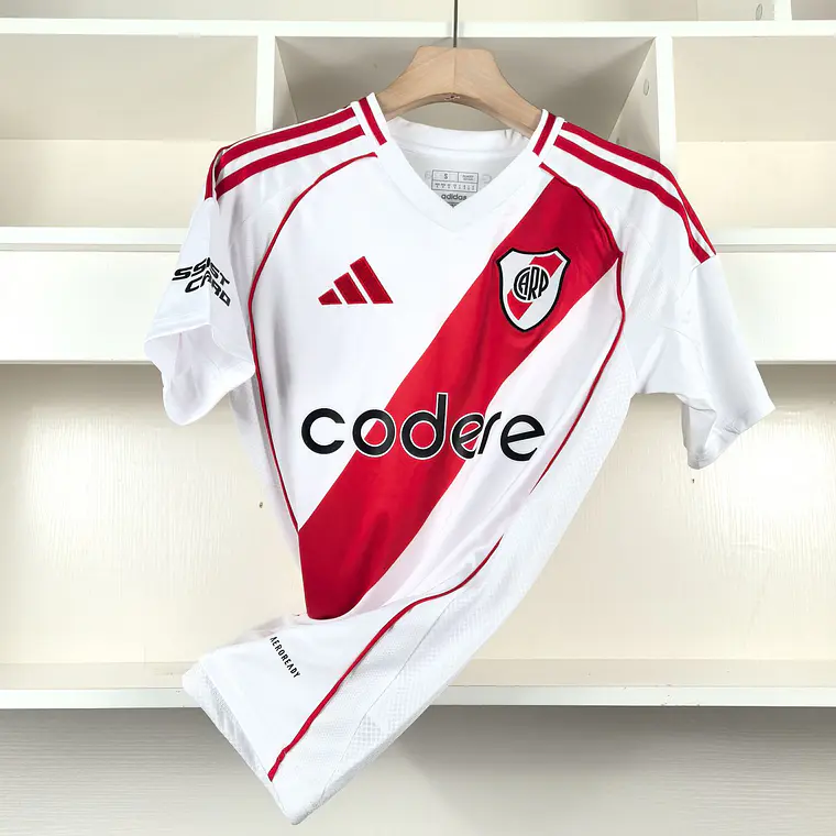 River Plate Home 2025 4