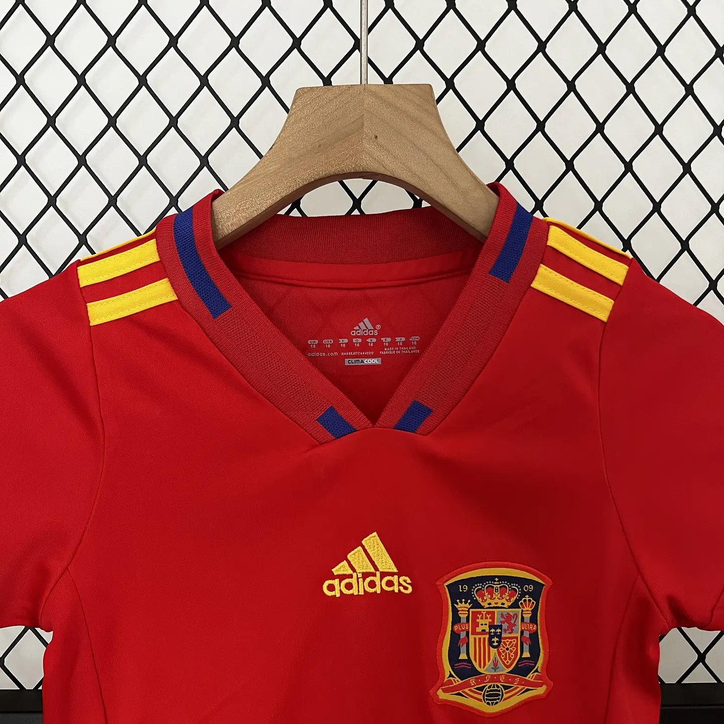 Espanha Home 2010 Kit Criança  3