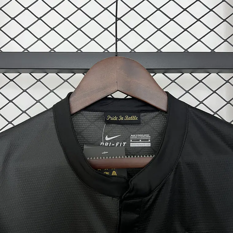 Manchester City Away 13/14 7