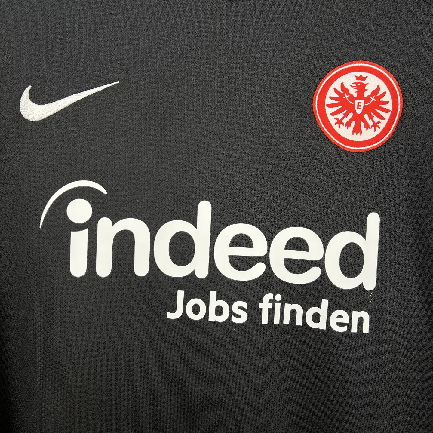 Frankfurt Away 24/25 4