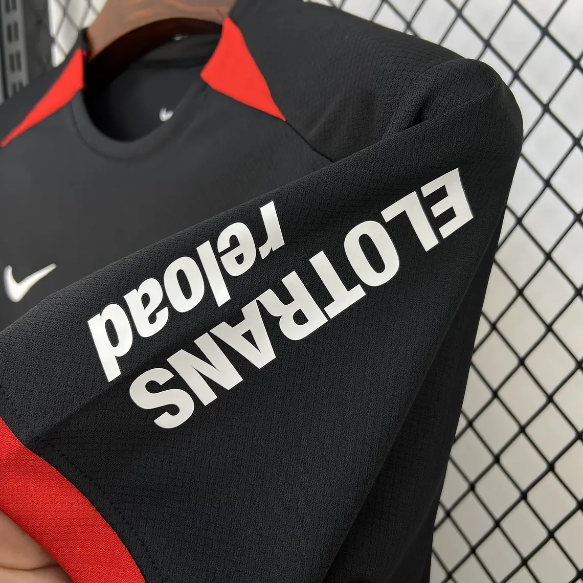 Frankfurt Away 24/25 7