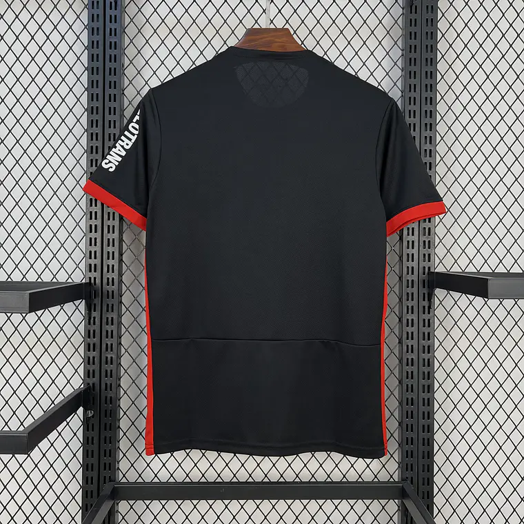 Frankfurt Away 24/25 3