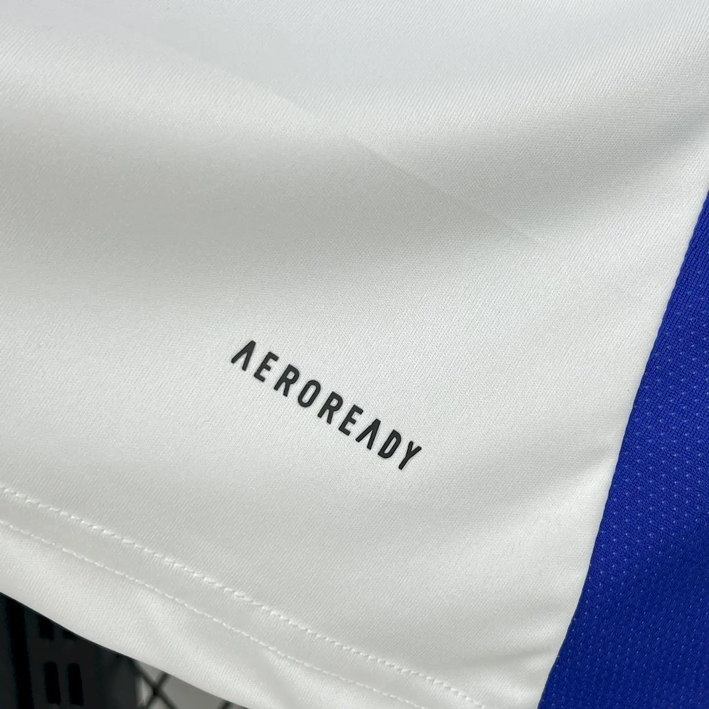 Lyon Home 24/25 9