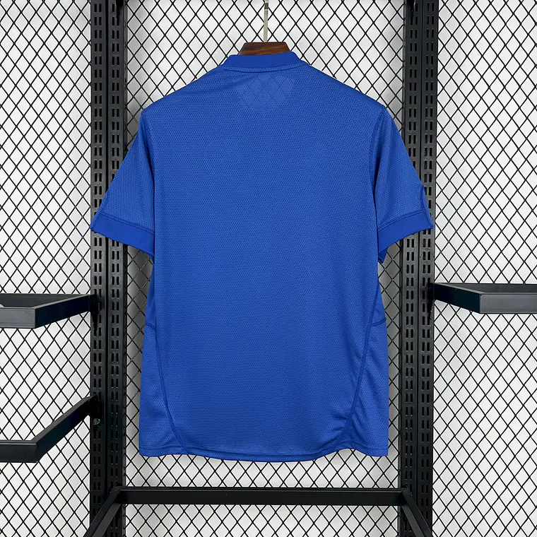 Chelsea Home 09/10 4