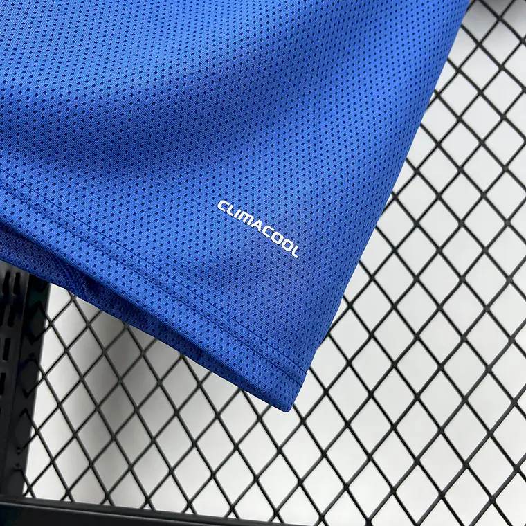 Chelsea Home 09/10 7