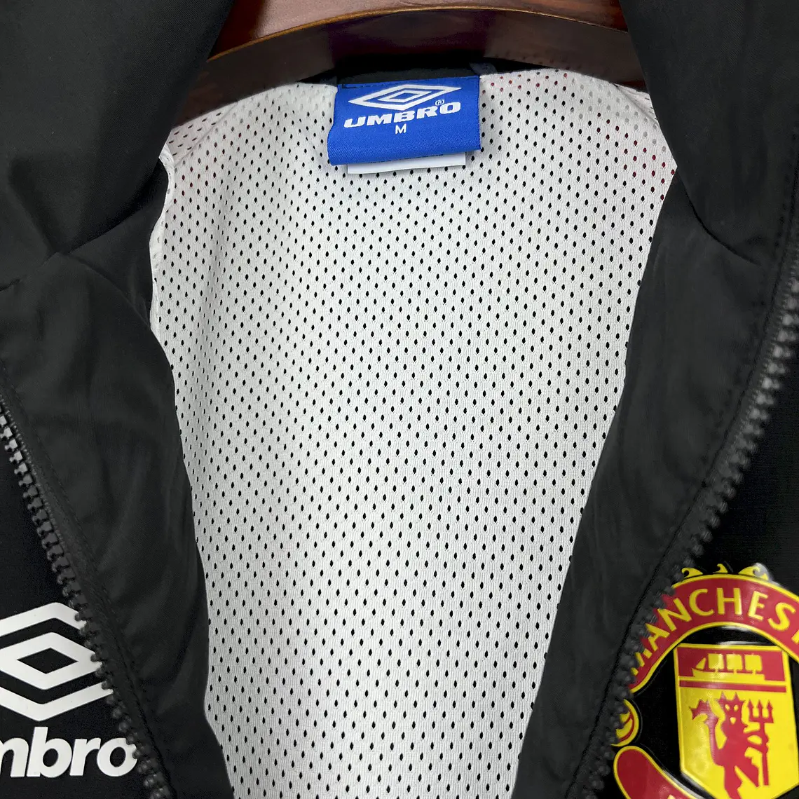 Manchester United Corta-Vento 98/99 9