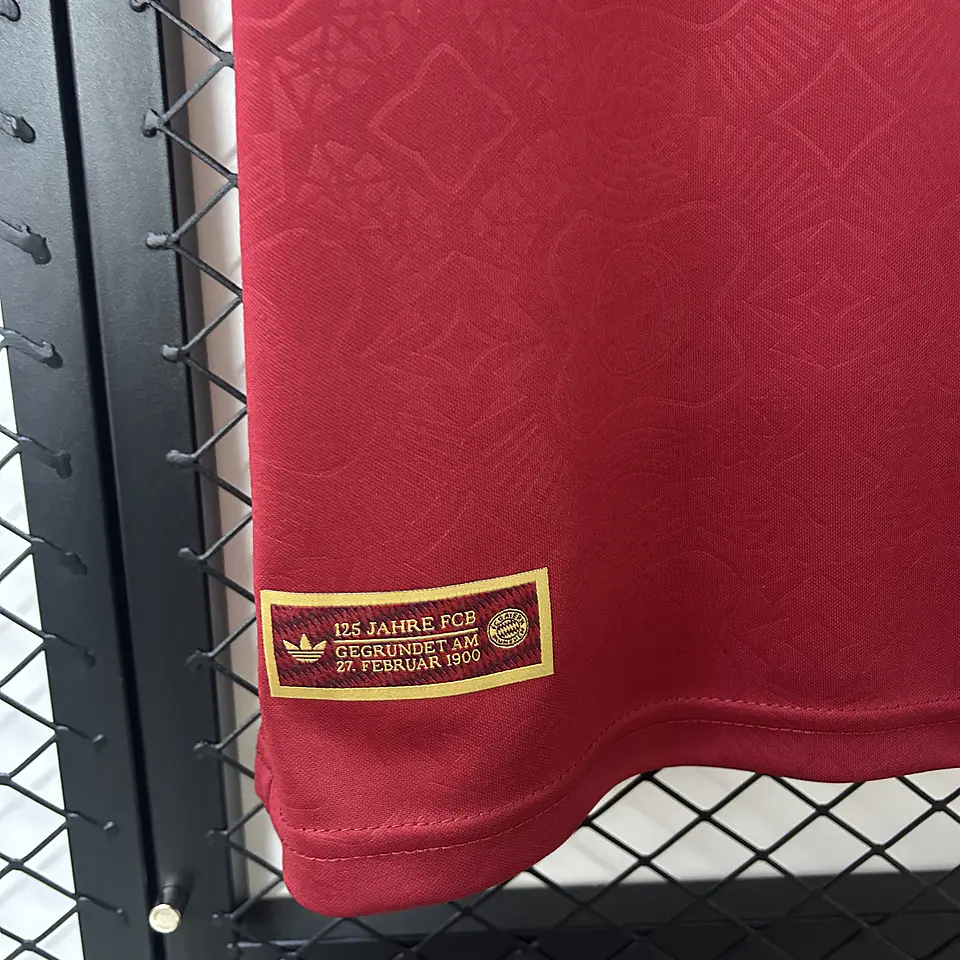 Bayern Especial 125 Anos 25/26 9