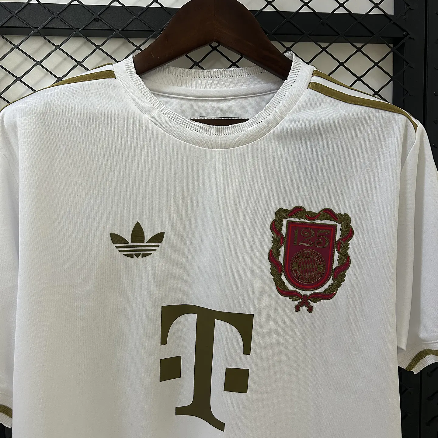Bayern Especial 125 Anos 25/26 3
