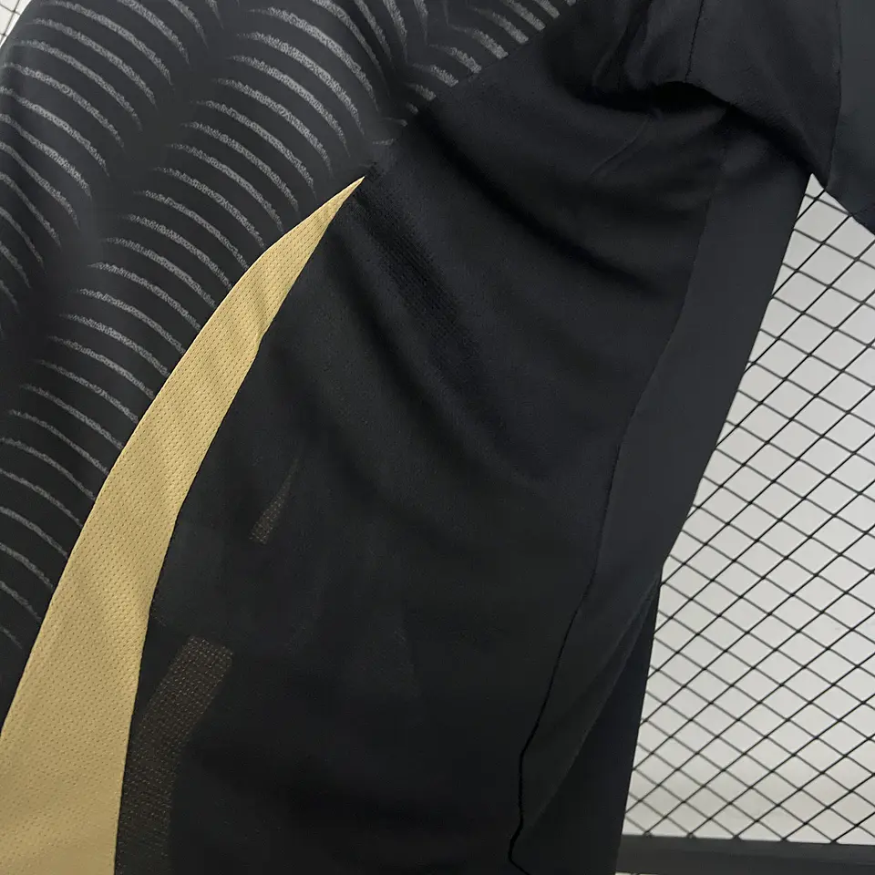 Colo-Colo Away 25/26 9