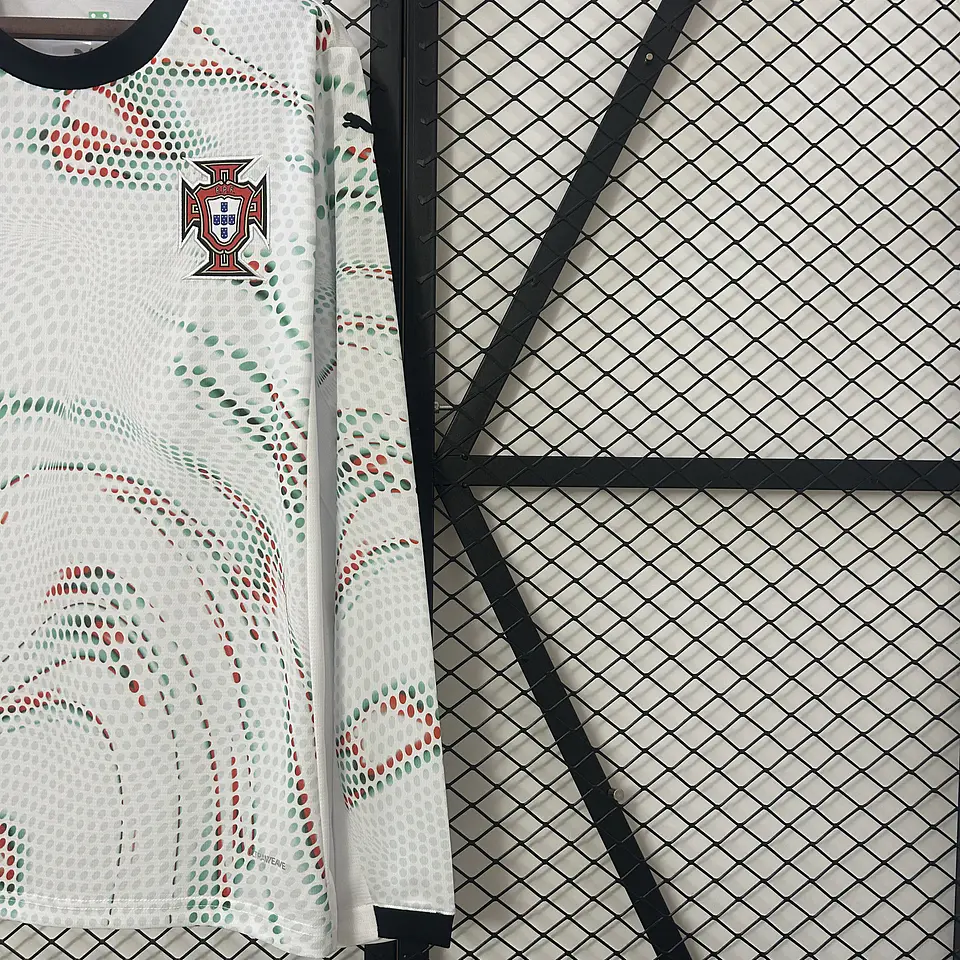 Portugal Away Manga Longa 25/26 6