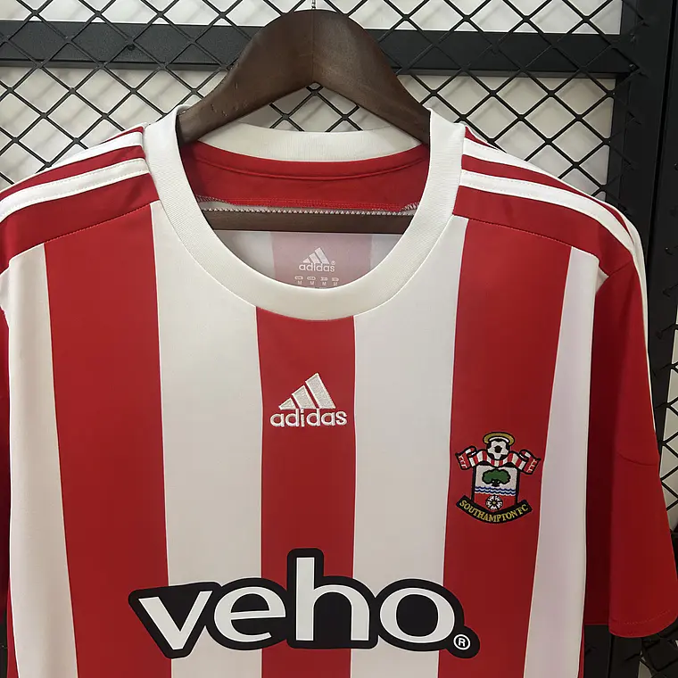 Southampton Home 15/16 2