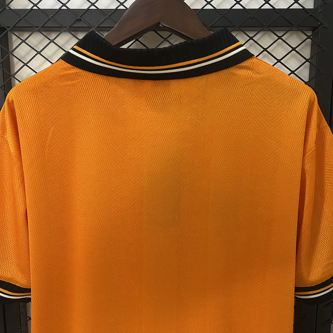 Valencia Away 99/00 7