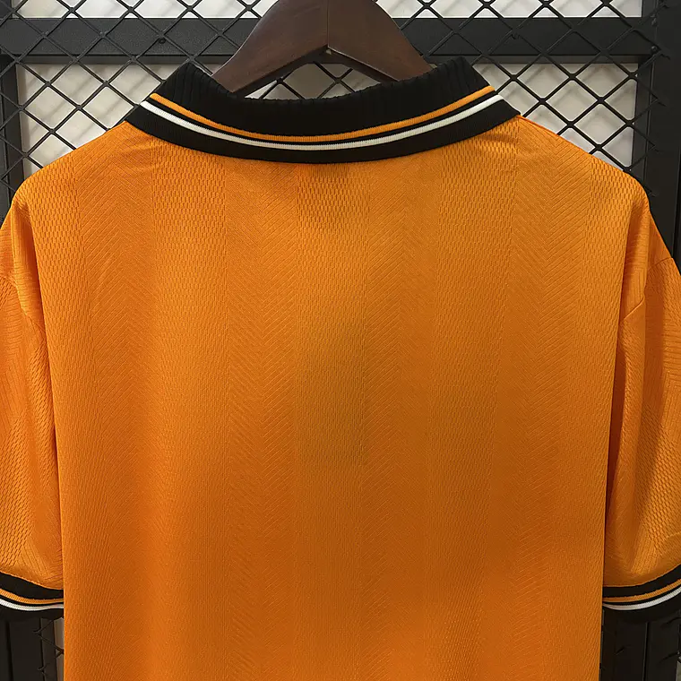 Valencia Away 99/00 7